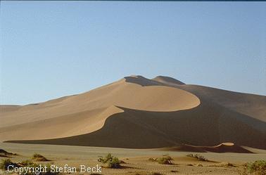 Dünen in der Namib-Wüste